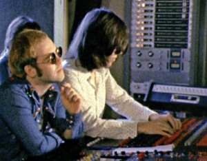 ClassicTracks_02ELTON