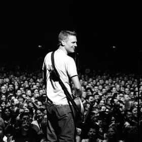 bryan-adams-brighton-centre
