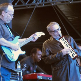 STEELY-DAN-1280px-Steely_Dan_2007