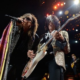 Aerosmith- Cryin’- Brussels Belgium Halloween 1993