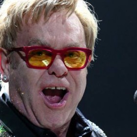 Elton John- Don’t Let the Sun Go Down on Me 9-6-93